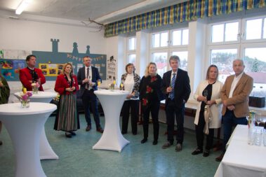 Sektempfang beim Frühlingskonzert (c) Petra Reisinger