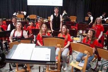Juniororchester beim Frühlingskonzert (c) Petra Reisinger
