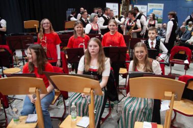 Juniororchester beim Frühlingskonzert (c) Petra Reisinger